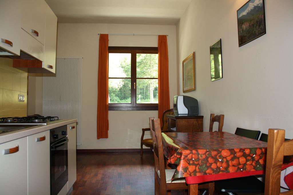 Aparthotel Il Cervo Bianco Abetone Pokoj fotografie