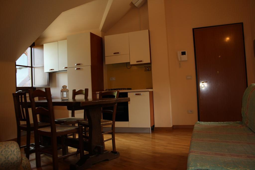 Aparthotel Il Cervo Bianco Abetone Pokoj fotografie